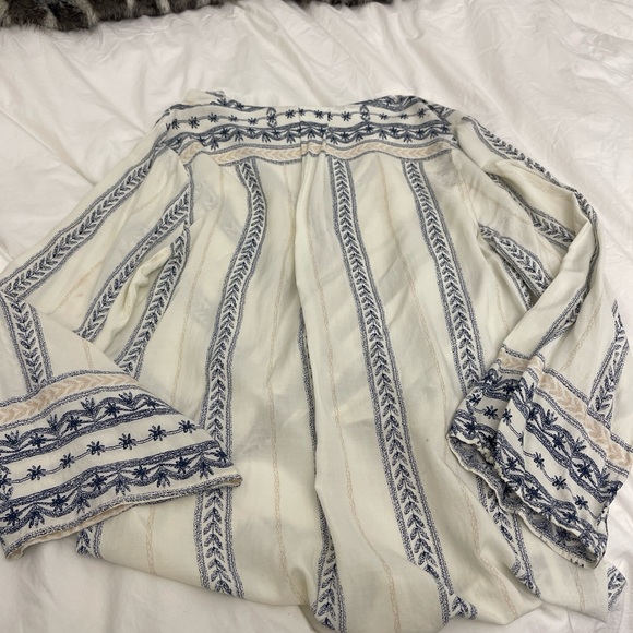 LF Floral Flowy Open Long-Sleeve Top - Picture 3 of 6